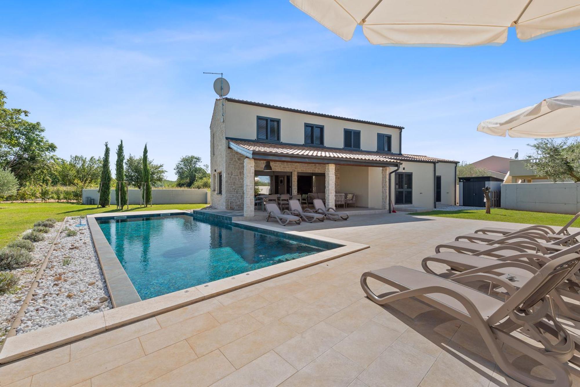 Villa Stellar Бртонигла Экстерьер фото
